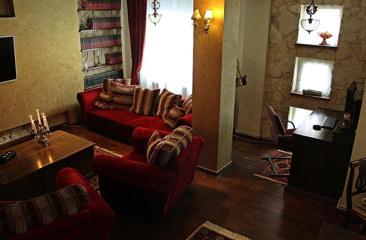 Antik Apartment Sibiu Buitenkant foto